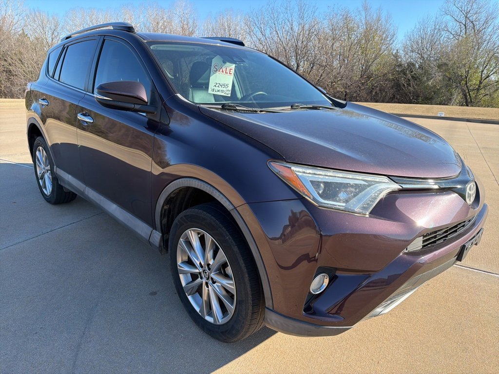 Used 2018 Toyota RAV4 Limited image 10