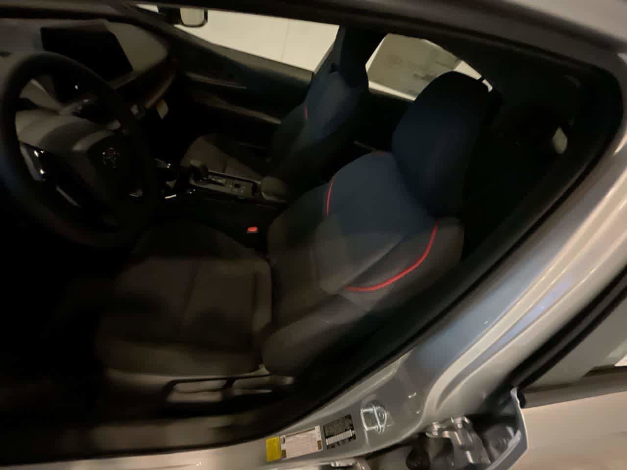 New 2026 Toyota Prius Plug-In Hybrid FWD image 11