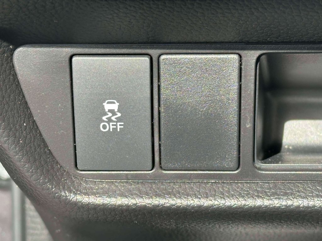 Certified 2026 Honda HR-V LX image 15