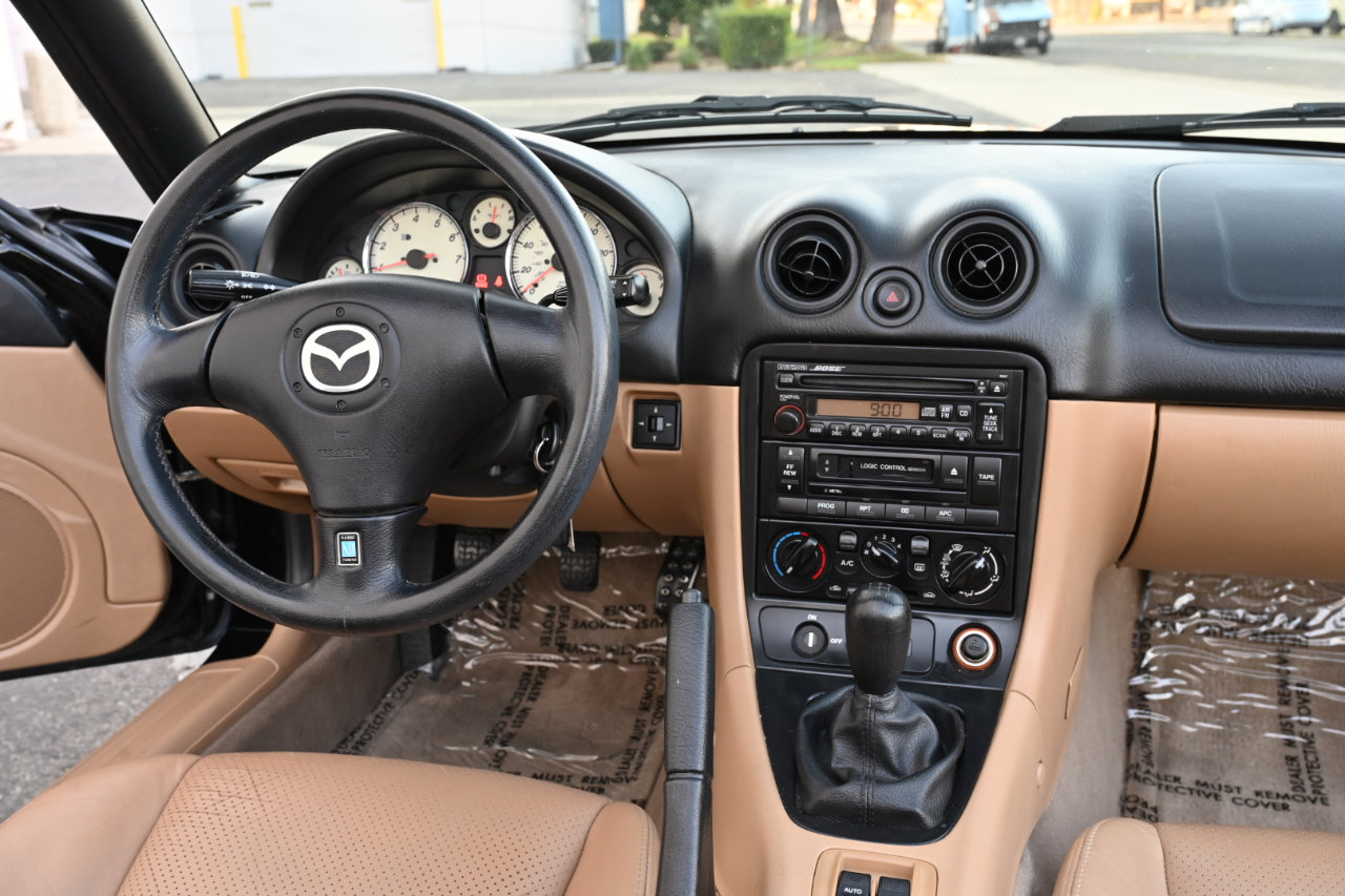 Used 2001 MAZDA MX-5 Miata LS RWD image 22