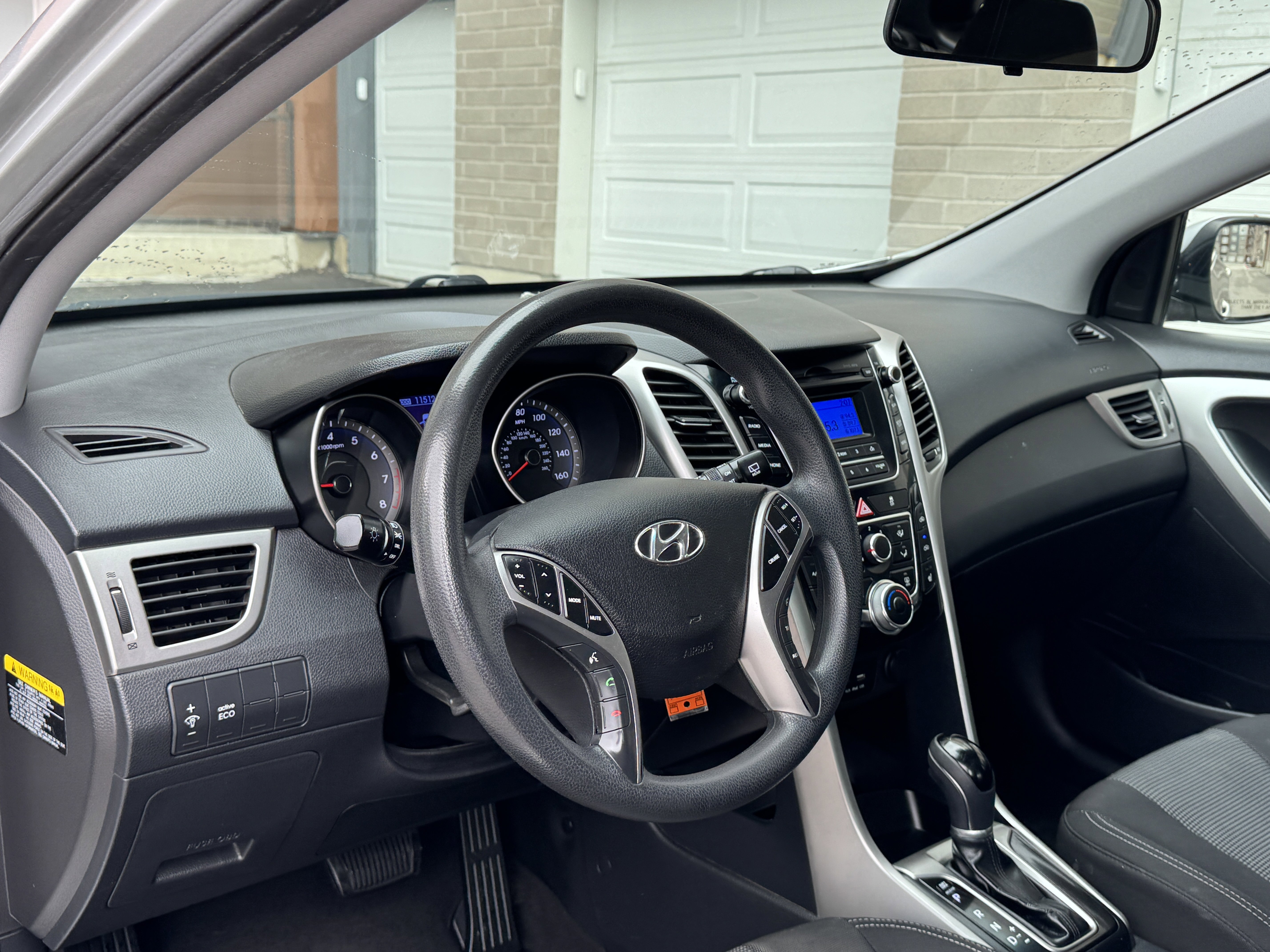 Used 2016 Hyundai Elantra GT FWD image 11