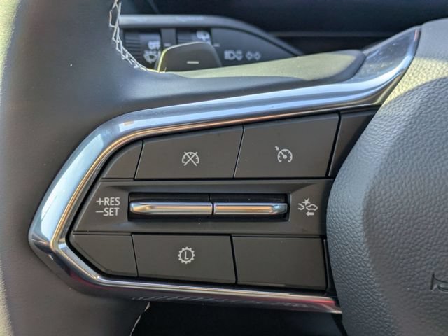 New 2026 Chevrolet Traverse LT w/ Driver Confidence Package FWD image 14