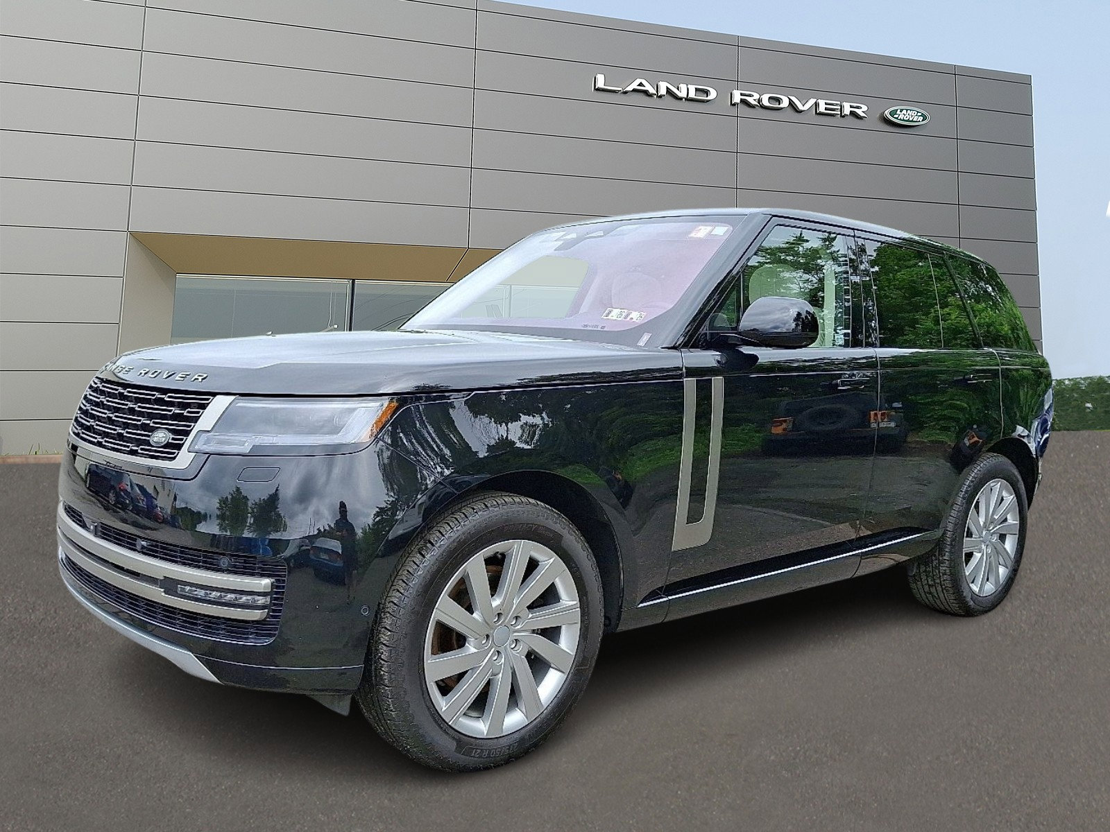 Certified 2023 Land Rover Range Rover SE