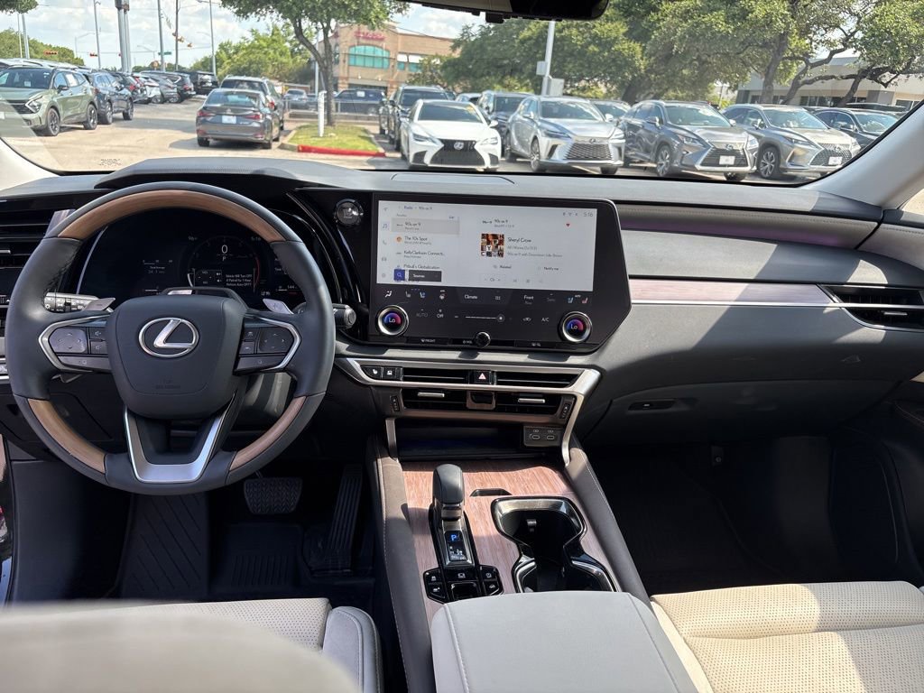 Used 2025 Lexus RX 350 AWD w/ Convenience Package image 16