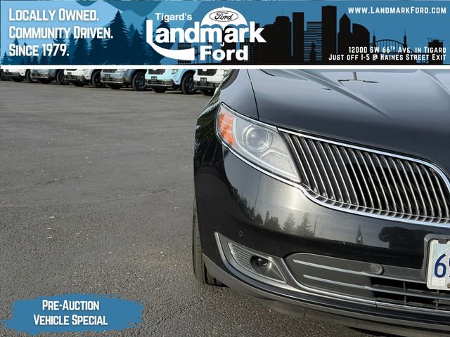 Used 2015 Lincoln MKS AWD w/ Equipment Group 201A image 8
