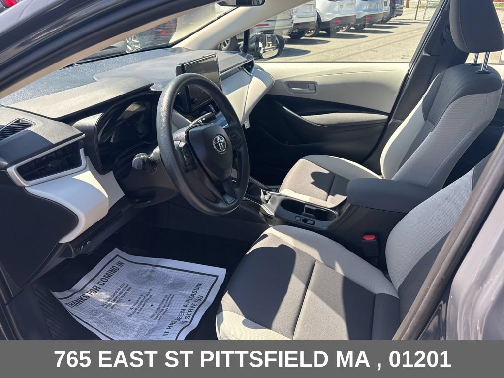 Used 2026 Toyota Corolla LE FWD image 15