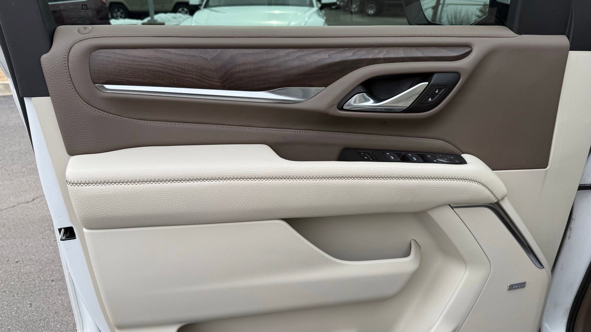 Used 2021 GMC Yukon XL Denali image 35