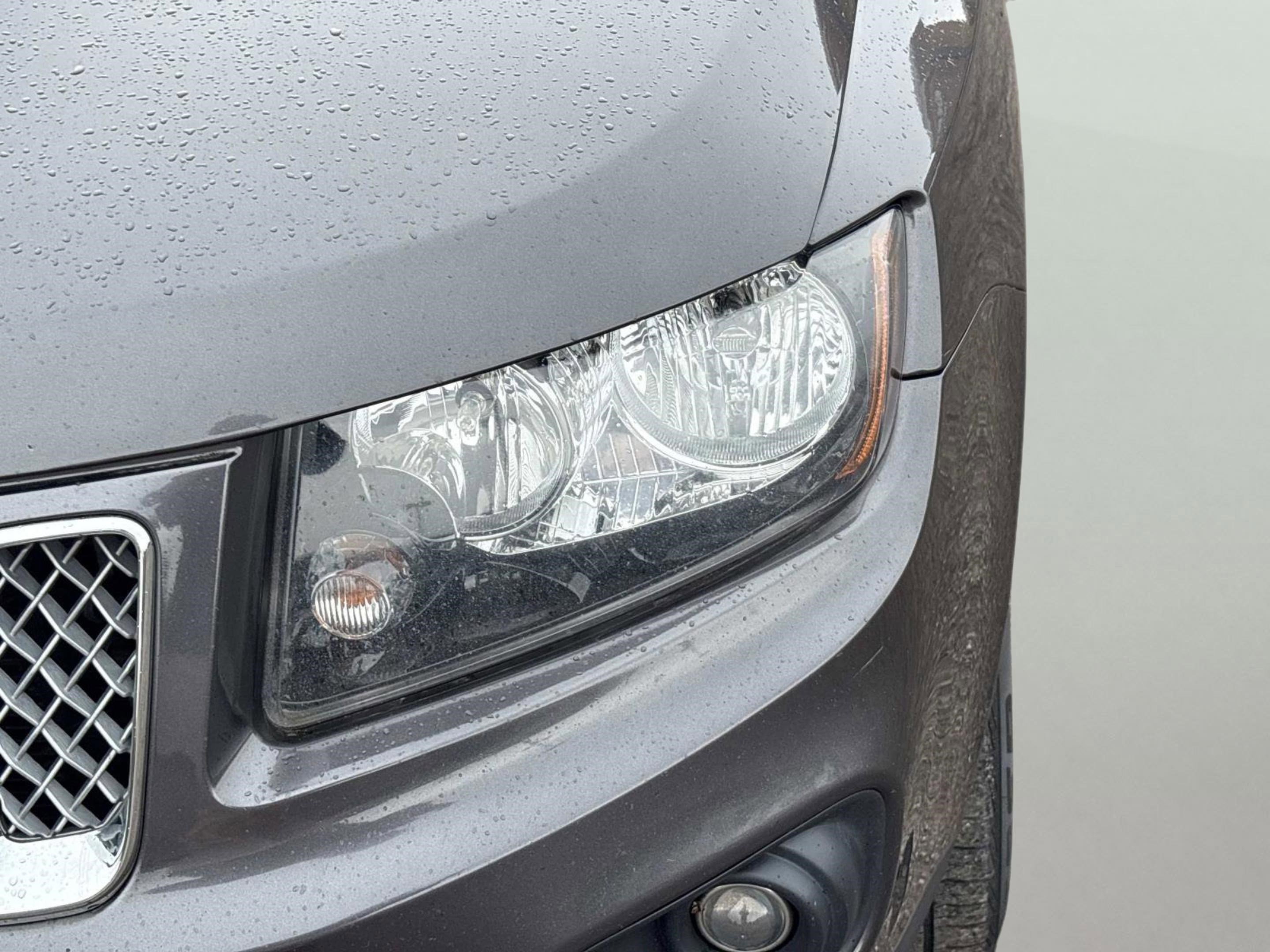 Used 2016 Jeep Compass Latitude image 10