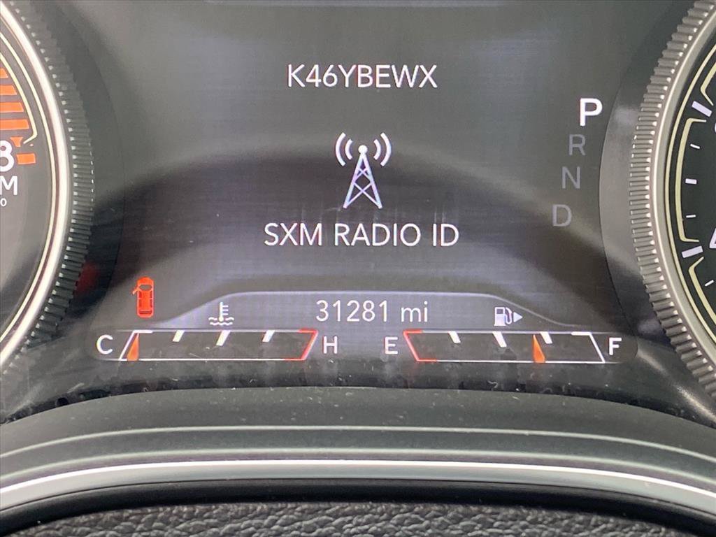 Used 2022 Jeep Cherokee Latitude Lux w/ Sun & Sound Group AWD/4WD image 20