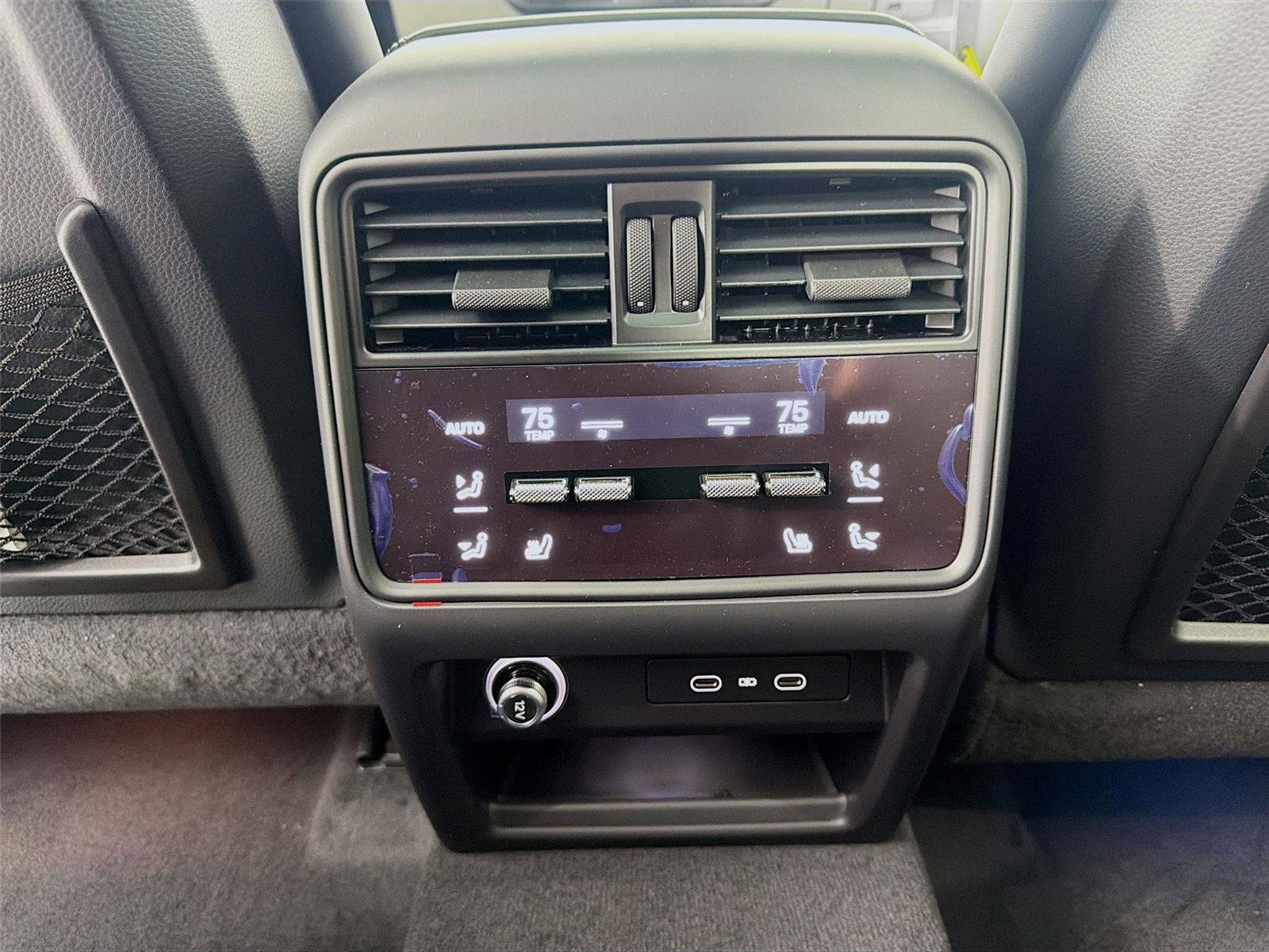 New 2026 Porsche Cayenne E-Hybrid Coupe image 17