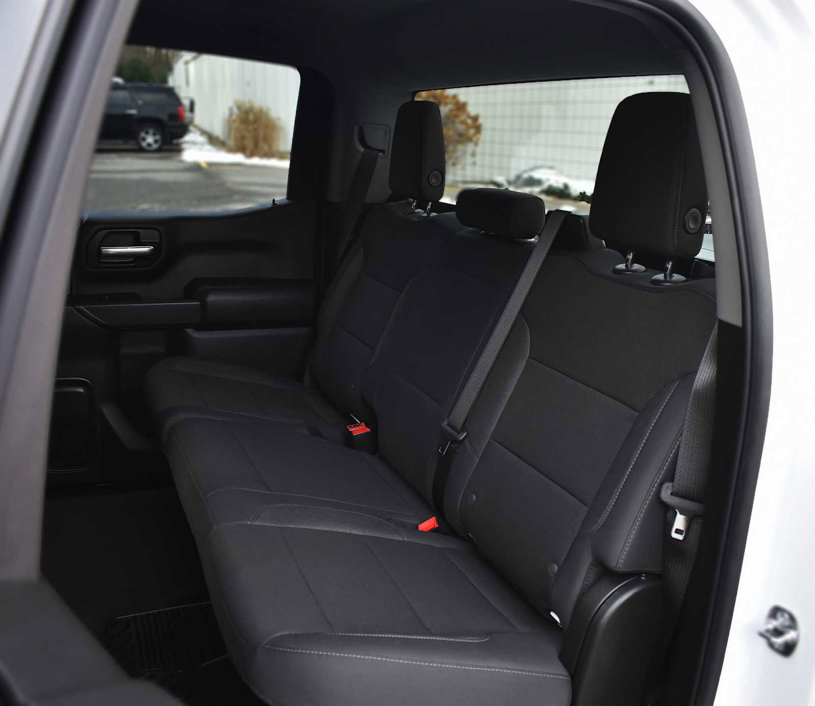 Used 2025 Chevrolet Silverado 1500 Custom image 11