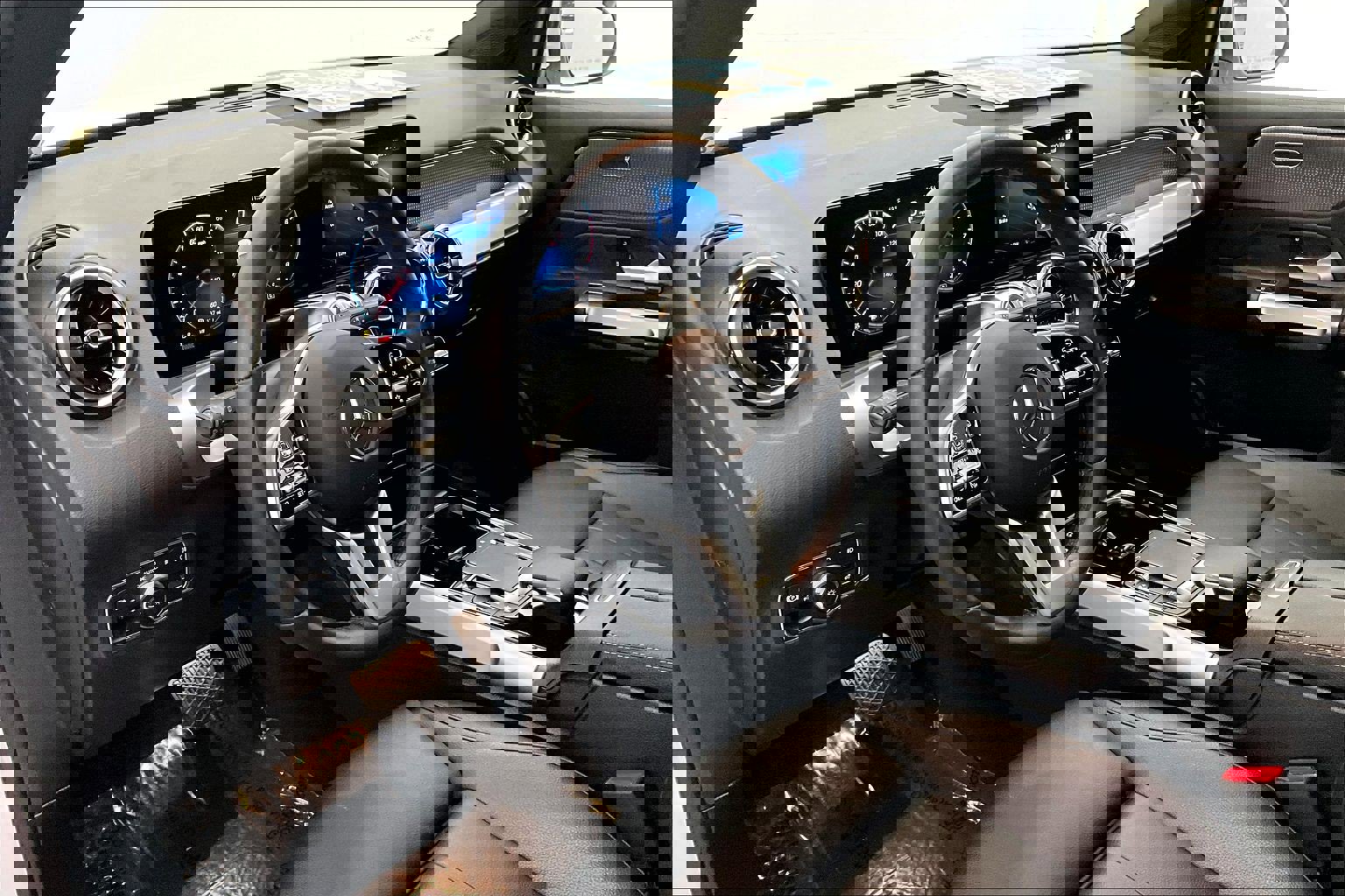 Certified 2022 Mercedes-Benz GLB 250 image 19