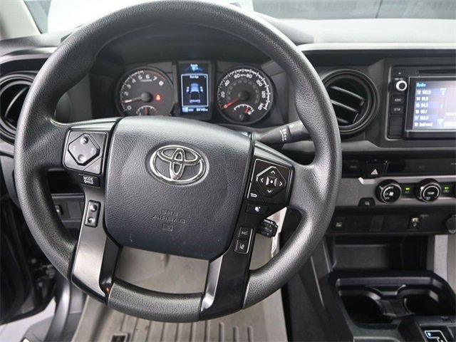 Used 2018 Toyota Tacoma SR image 6
