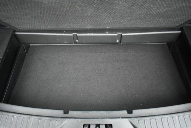 Used 2023 Ford Explorer Limited image 44