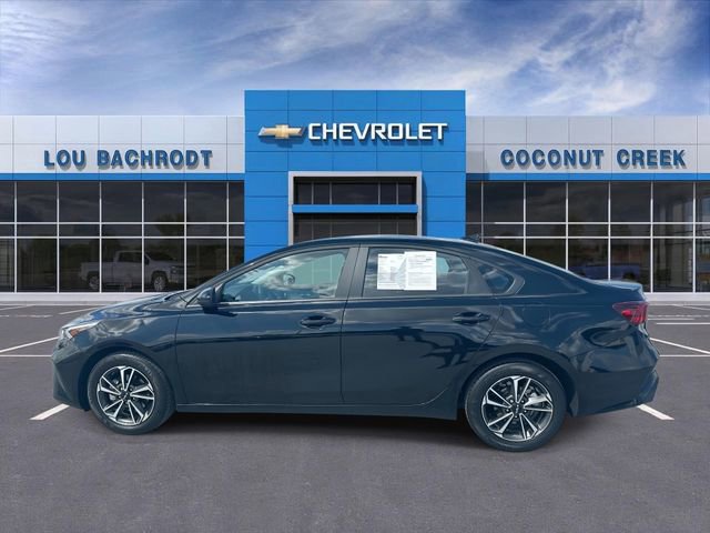 Used 2024 Kia Forte LXS image 5