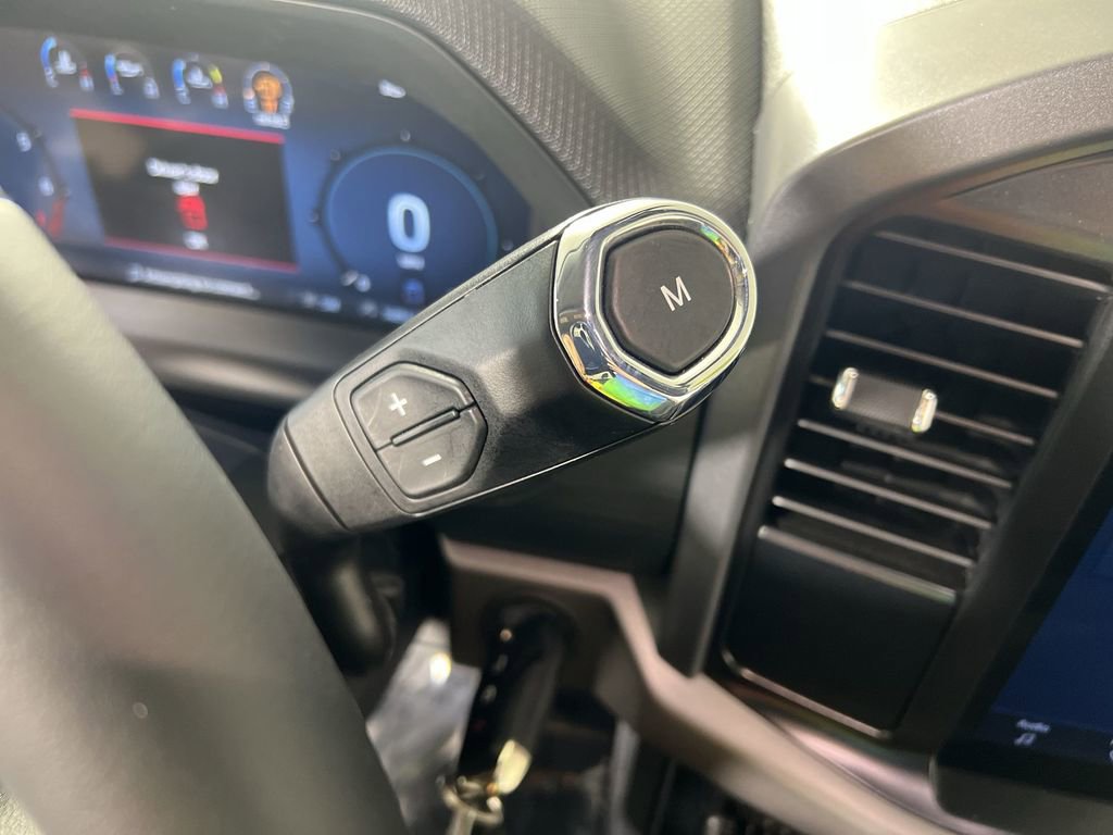 Used 2025 Ford F150 XLT w/ Equipment Group 301A Standard image 17