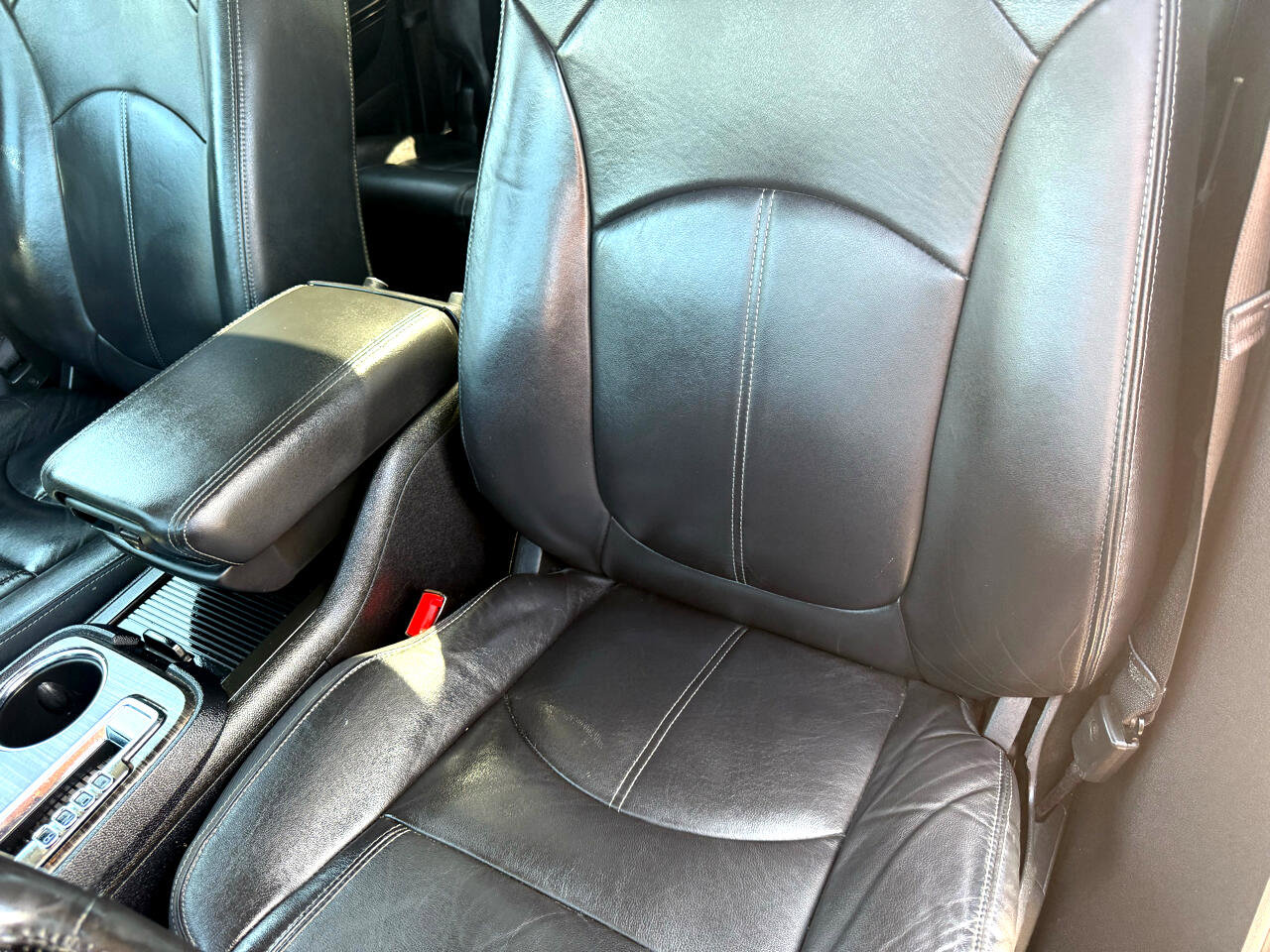 Used 2017 GMC Acadia Limited SLT image 25