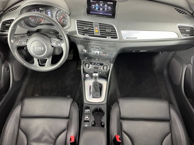 Used 2018 Audi Q3 2.0T Premium Plus w/ Premium Plus Package AWD/4WD image 9