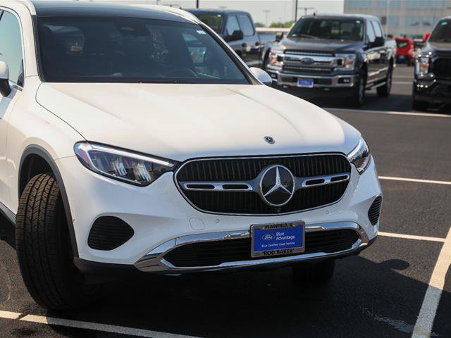 Used 2023 Mercedes-Benz GLC 300 4MATIC image 5