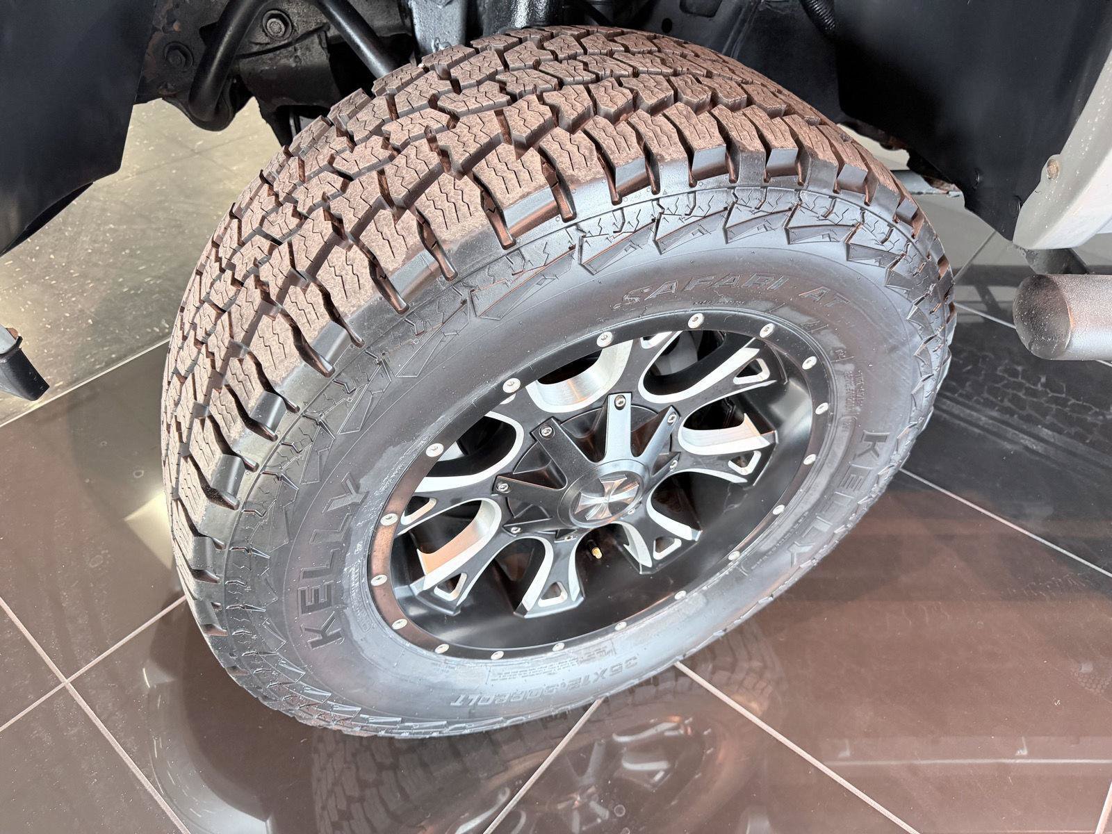 Used 2014 Chevrolet Silverado 2500 LTZ w/ LTZ Plus Package AWD/4WD image 43