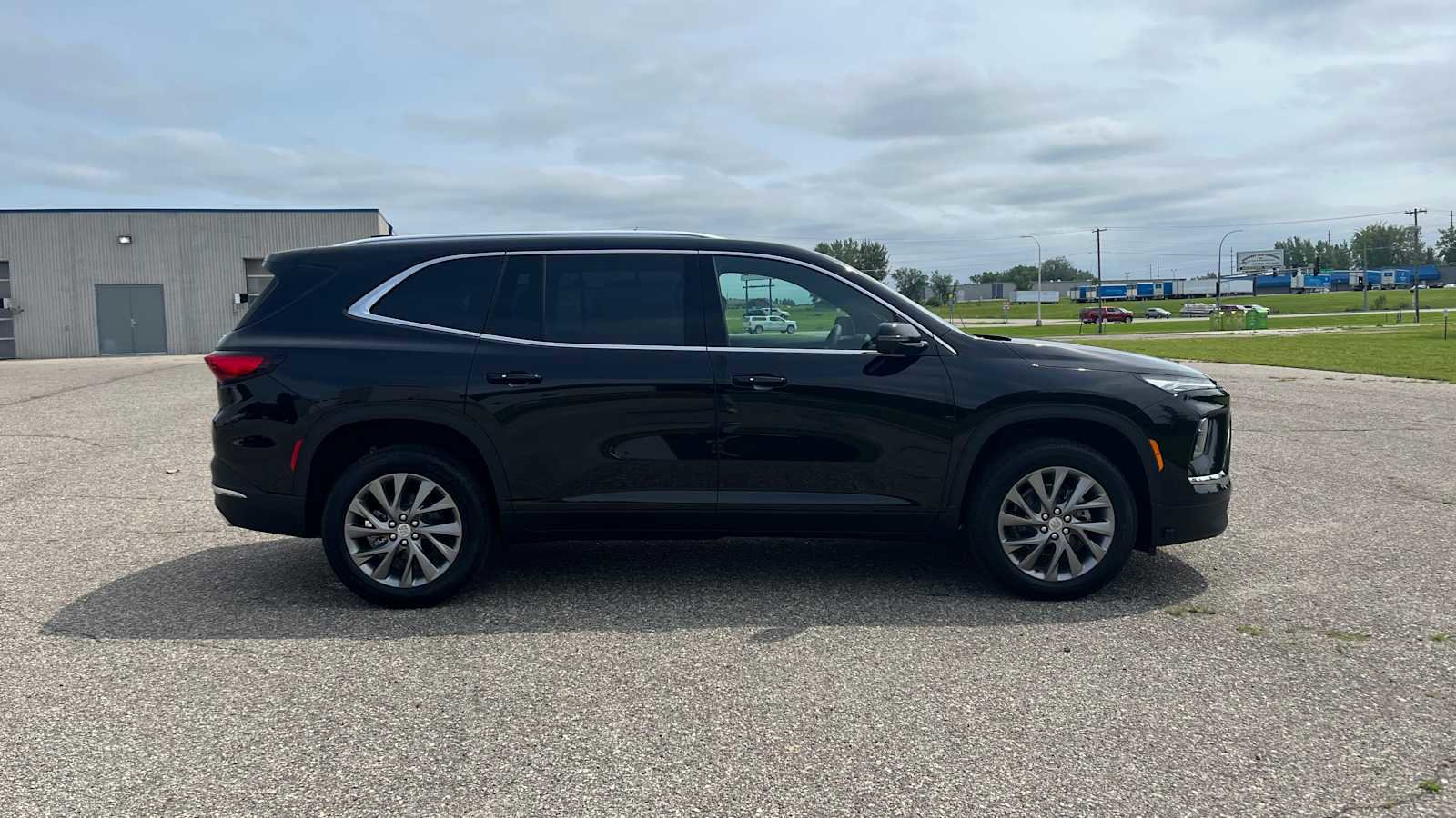 New 2026 Buick Enclave Preferred w/ Power Package image 3