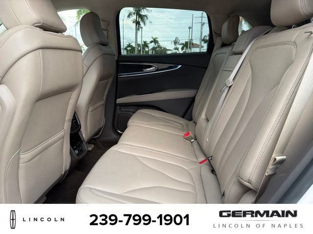 Used 2023 Lincoln Nautilus FWD w/ Premium Package image 13