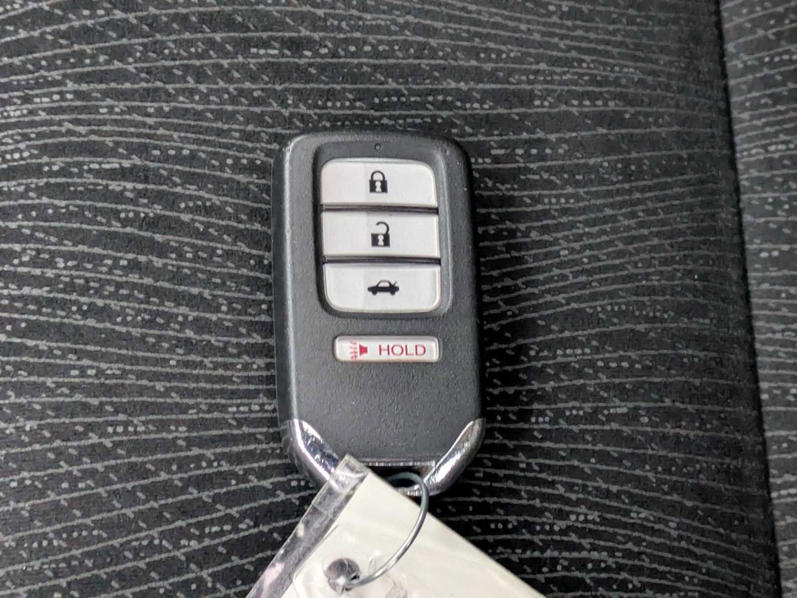 Used 2013 Honda Accord EX image 32