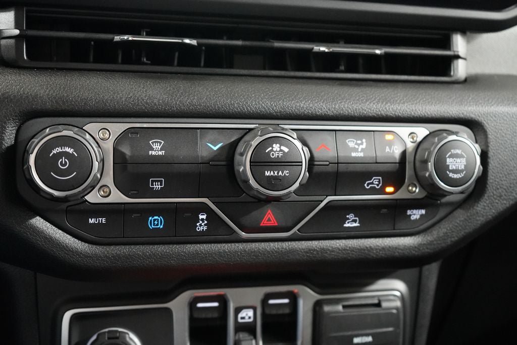 Used 2025 Jeep Wrangler Unlimited Sport S 4xe AWD/4WD image 20