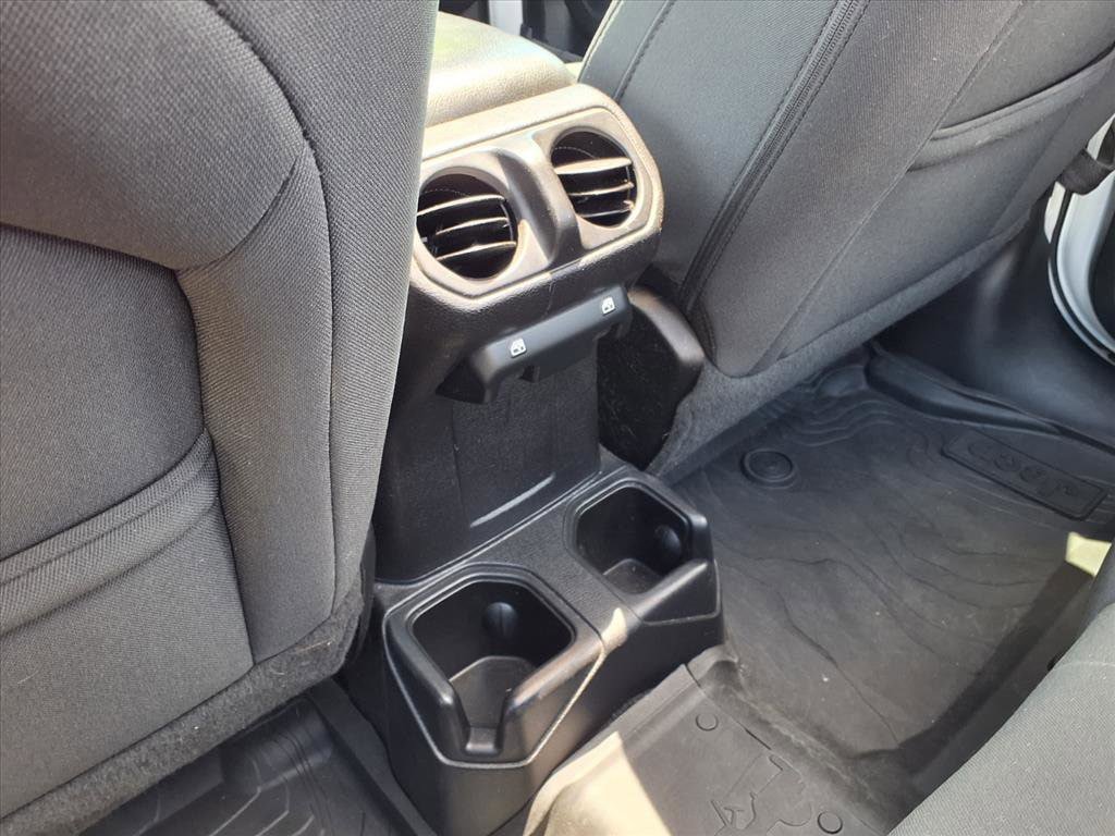 Used 2019 Jeep Wrangler Unlimited Sport AWD/4WD image 10