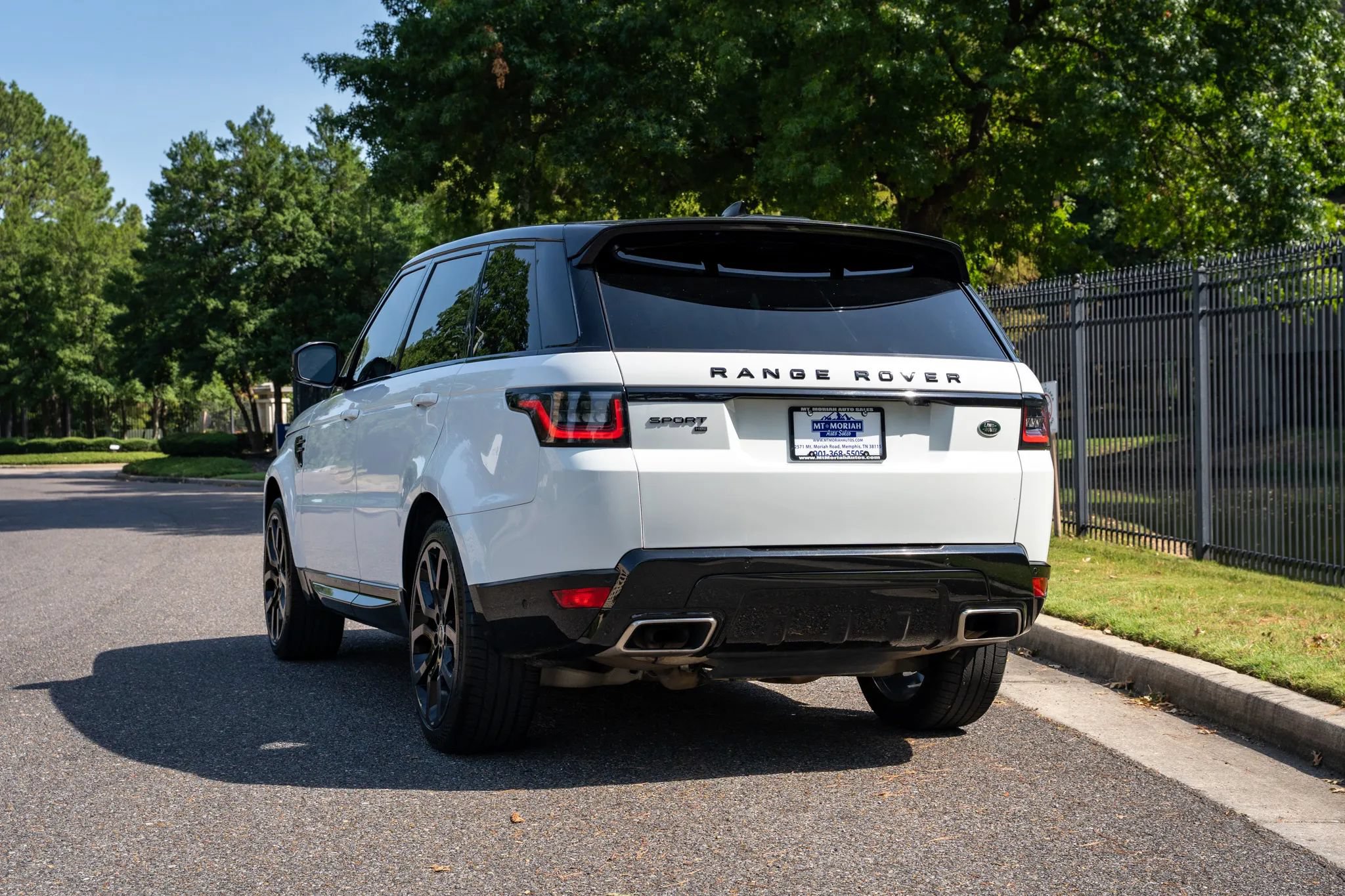 Used 2022 Land Rover Range Rover Sport HSE Silver Edition AWD/4WD image 7