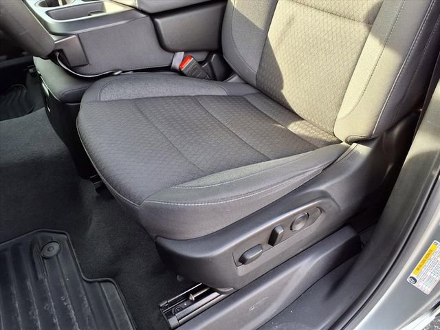 Used 2024 Chevrolet Silverado 2500 Custom w/ Custom Value Package image 53