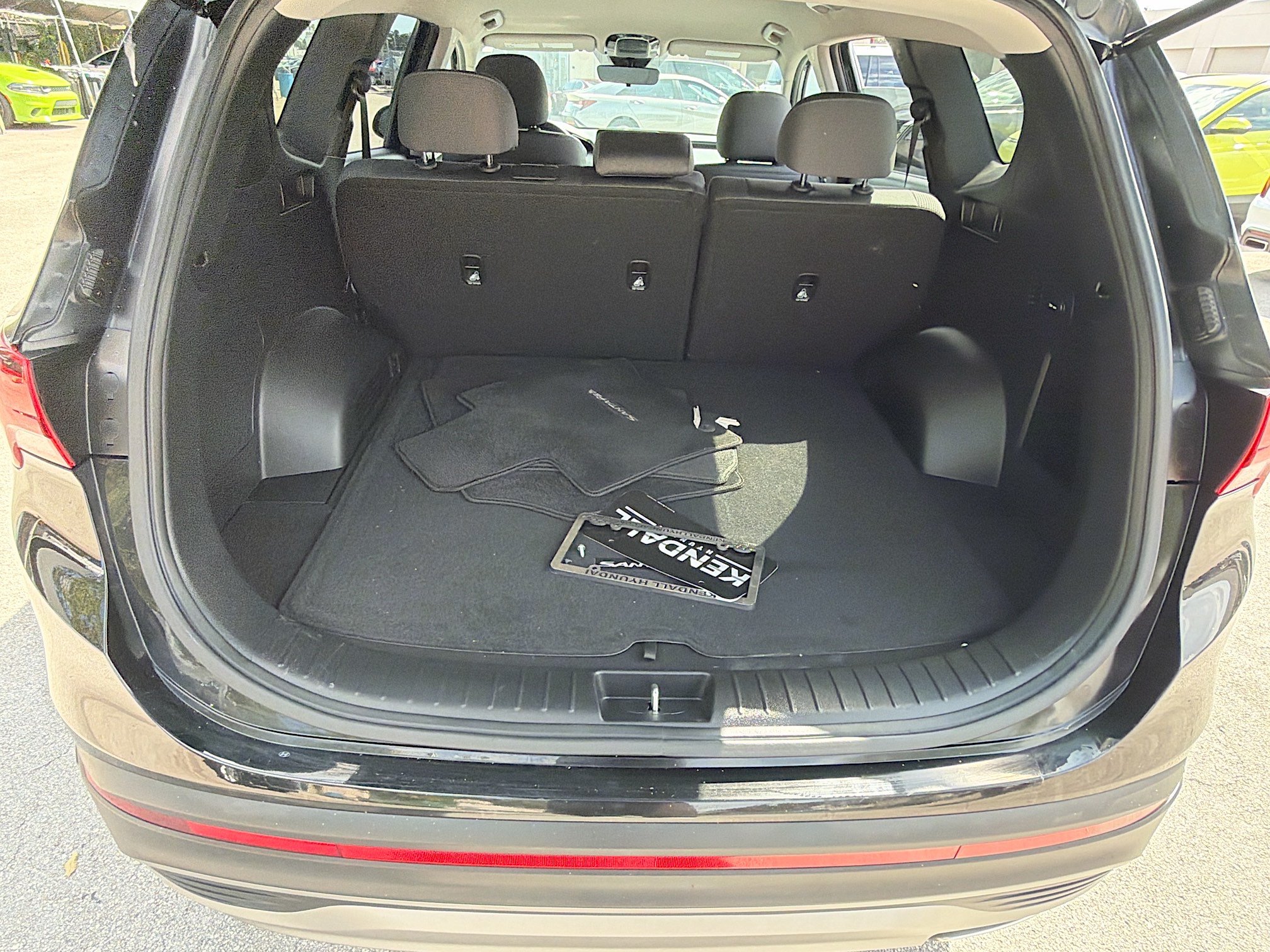 Used 2023 Hyundai Santa Fe SE FWD image 23