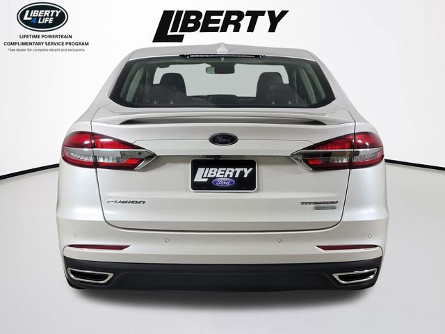Used 2020 Ford Fusion Titanium image 4