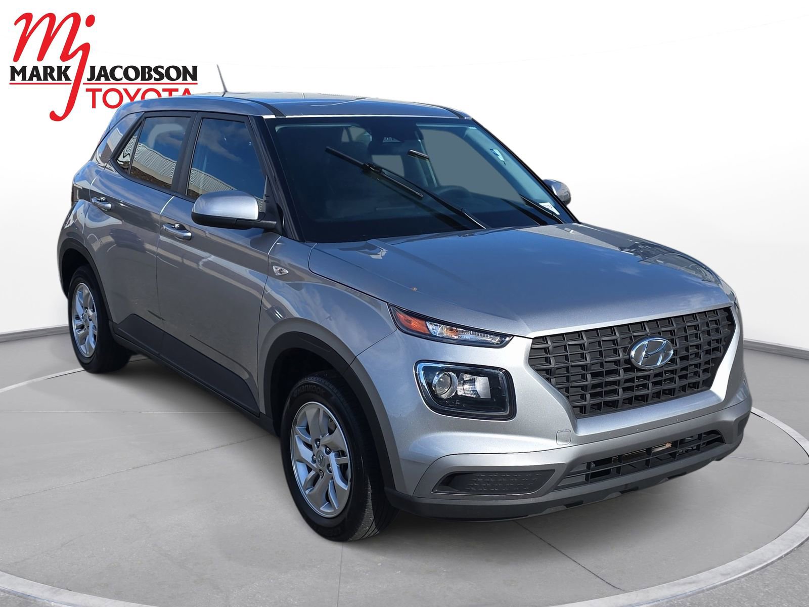 Used 2024 Hyundai Venue SE image 5