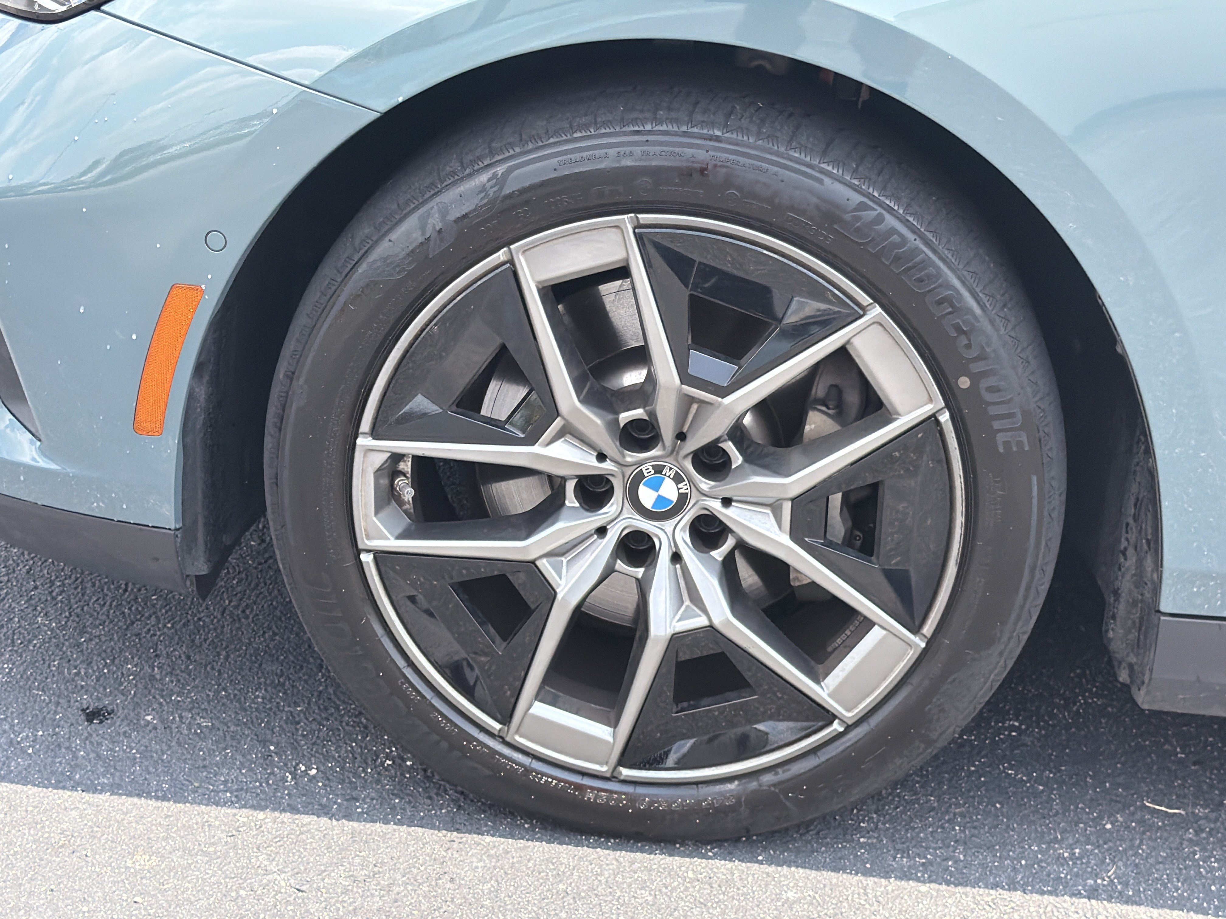 Certified 2026 BMW 530i xDrive AWD/4WD image 30