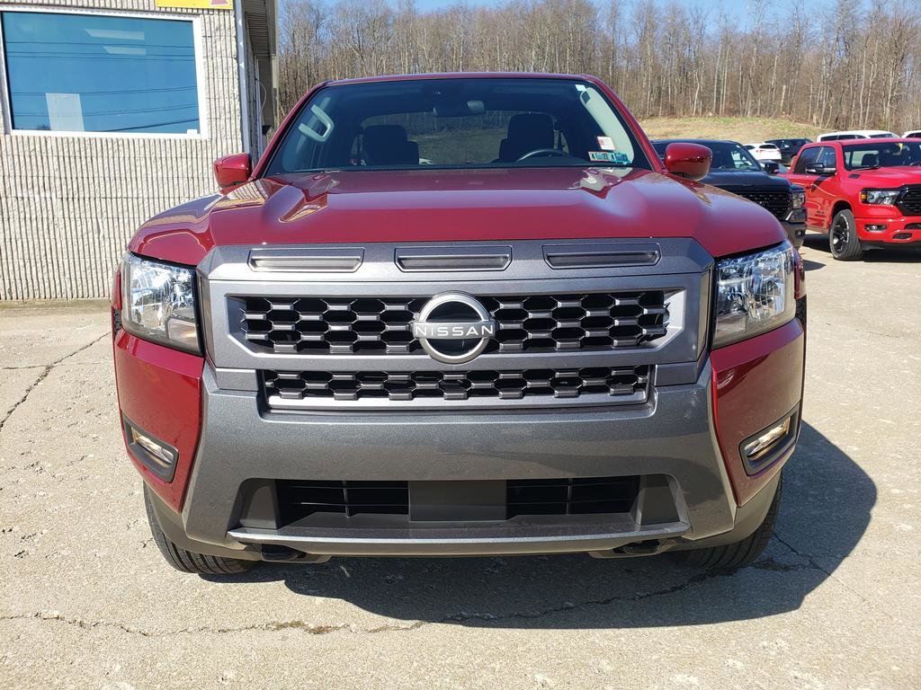 Used 2025 Nissan Frontier SV image 9