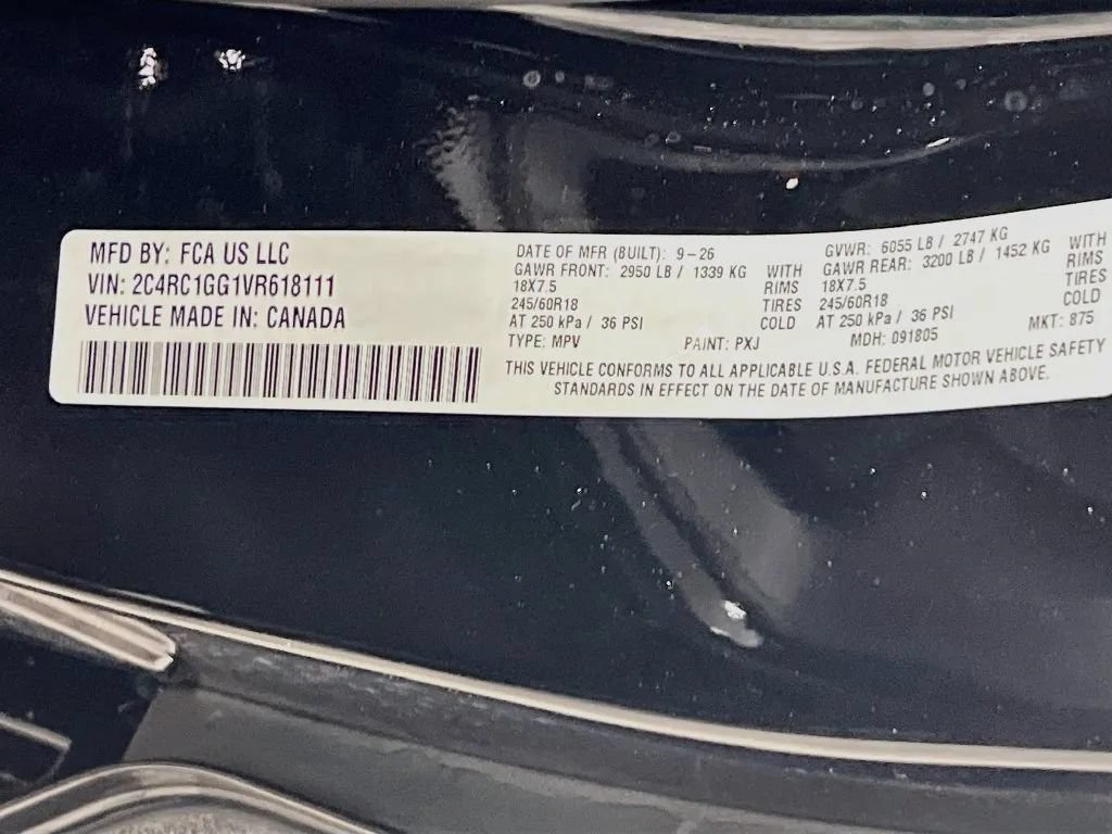 New 2027 Chrysler Pacifica Limited FWD image 35