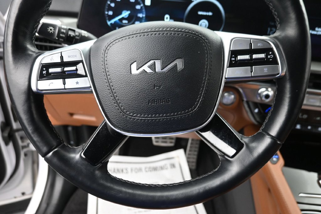 Used 2024 Kia Telluride SX Prestige X-Pro AWD/4WD image 16