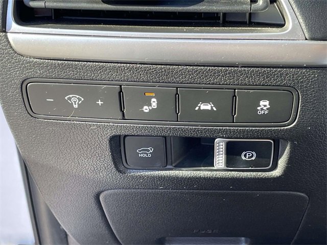 Used 2021 Hyundai Palisade SEL w/ Premium Package image 17