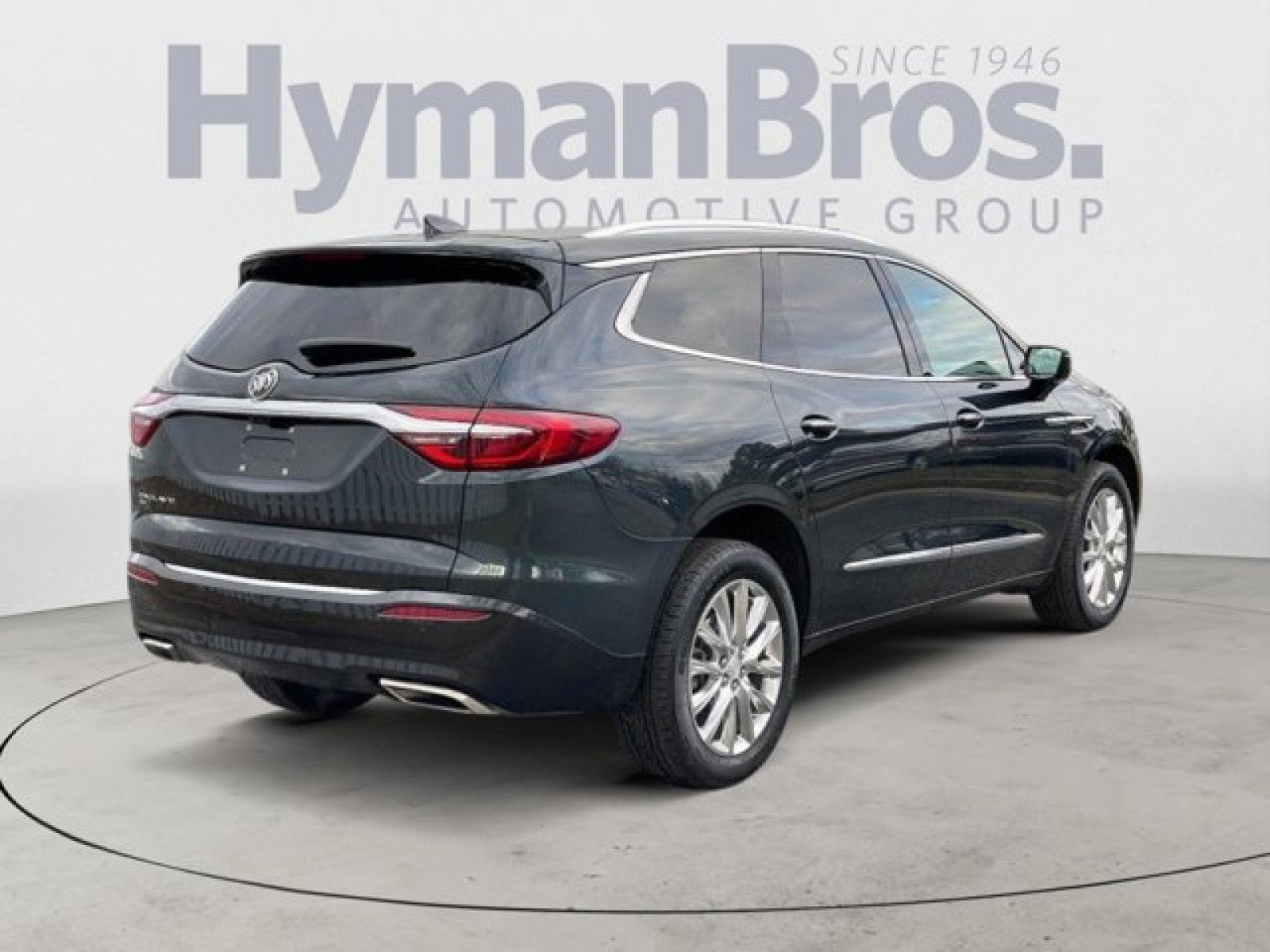 Used 2020 Buick Enclave Premium w/ Surround and Sites Package image 6