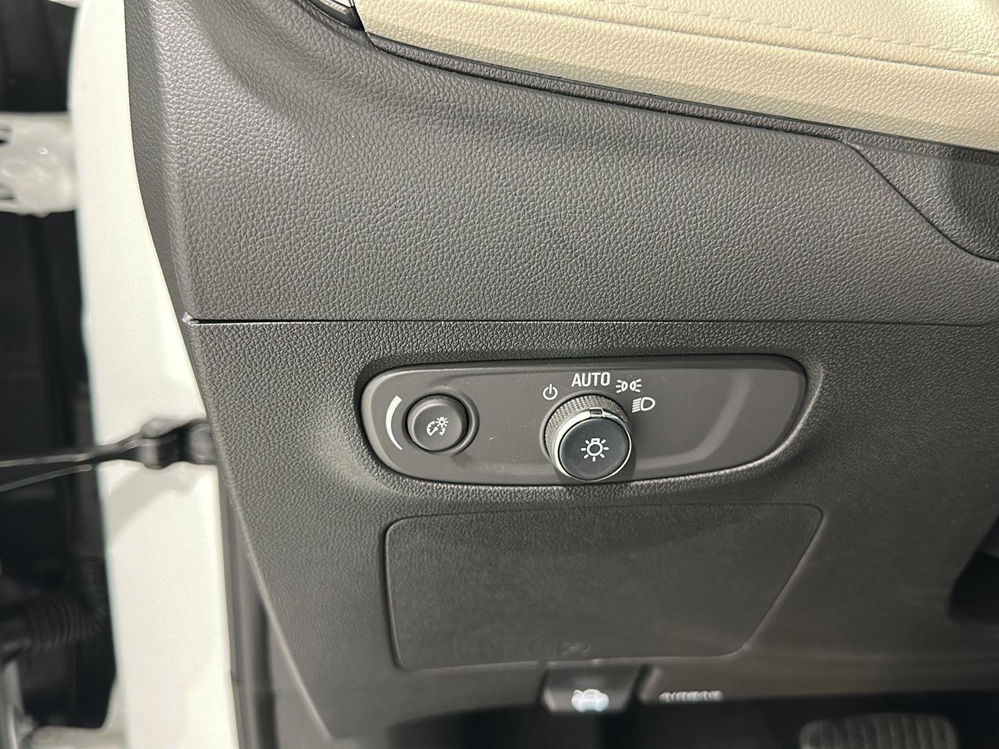 Used 2026 Buick Encore GX Preferred image 16