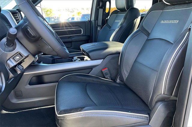 Used 2025 RAM 2500 Laramie image 27