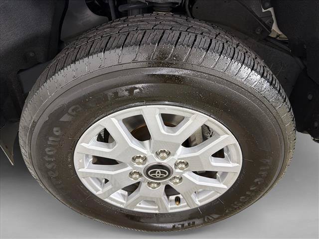 Used 2025 Toyota Tacoma SR5 RWD image 11