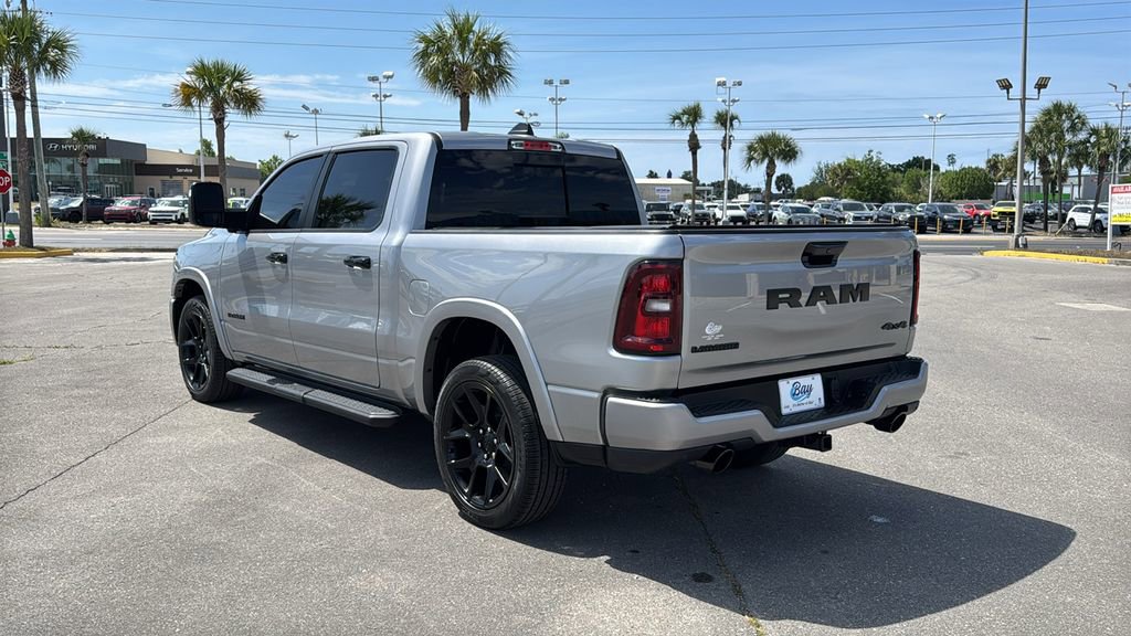 Used 2025 RAM 1500 Laramie w/ Night Edition AWD/4WD image 4