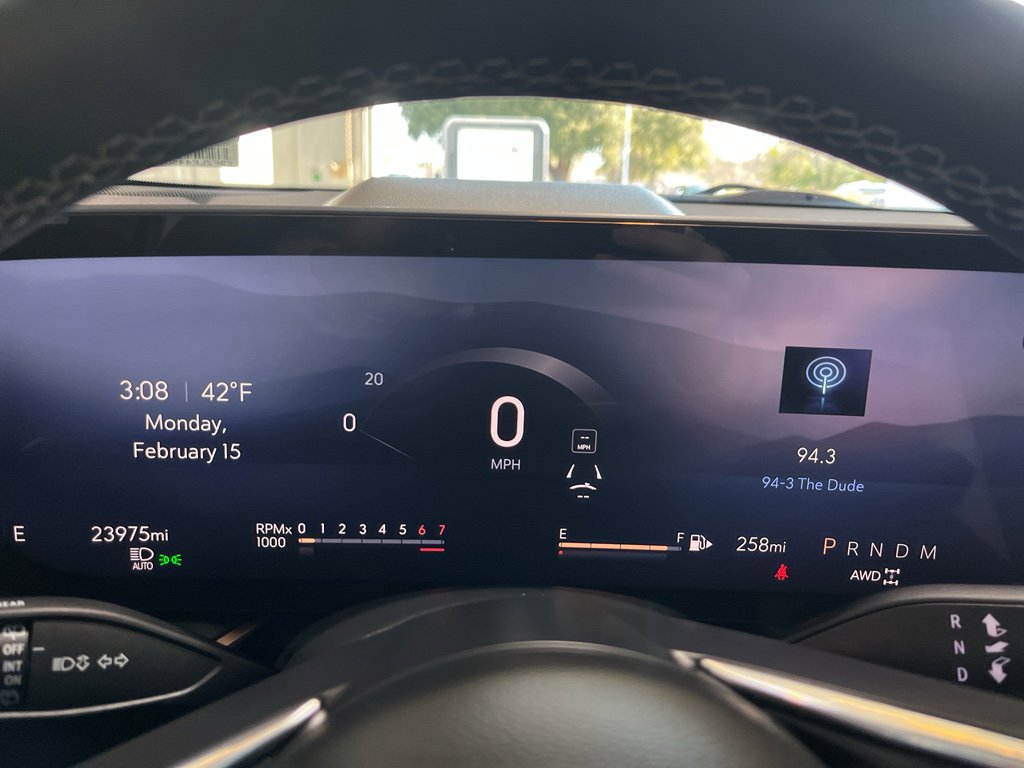 Used 2025 Buick Envision Sport Touring image 16