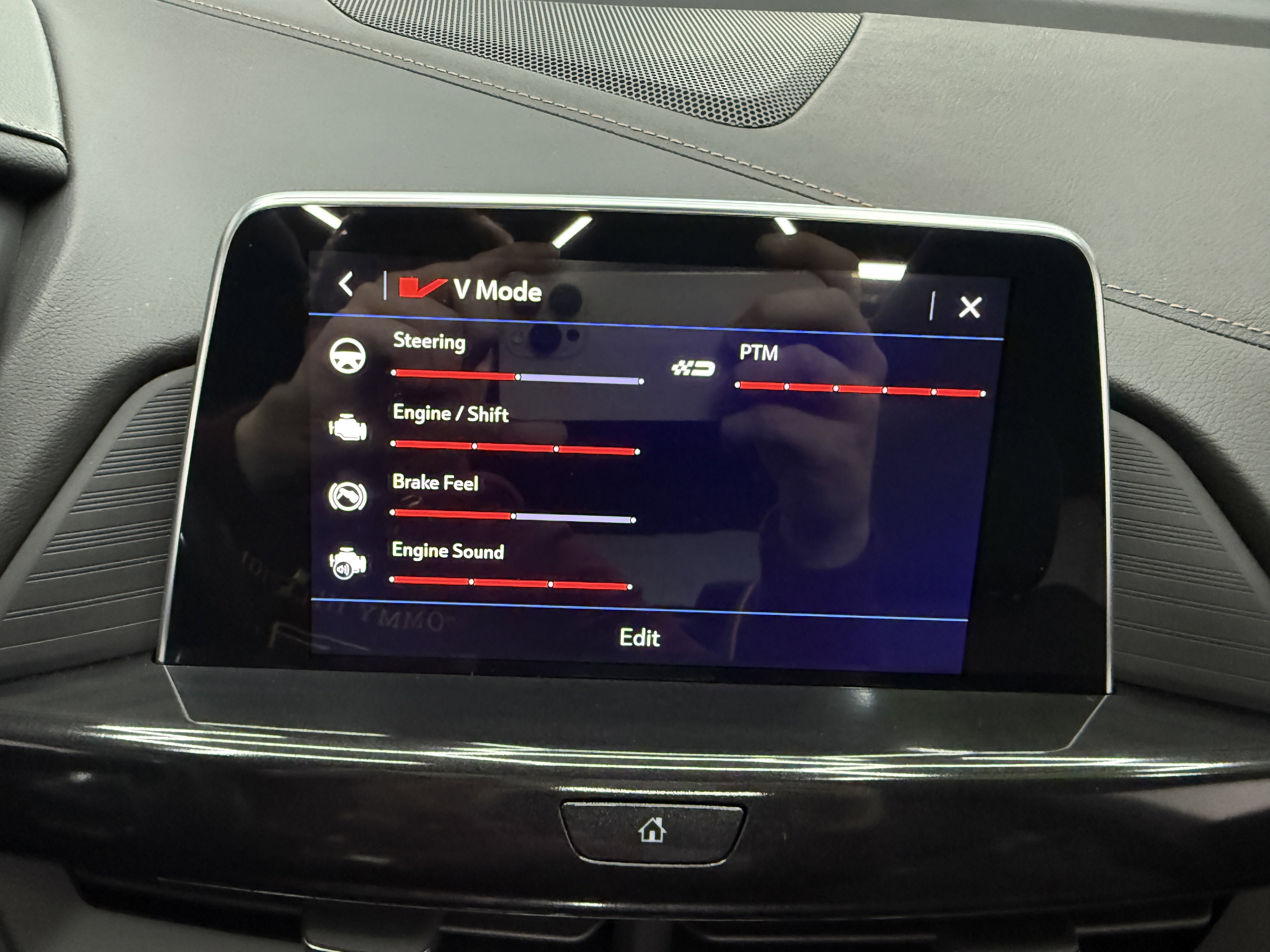 Used 2024 Cadillac CT4 V AWD/4WD image 18