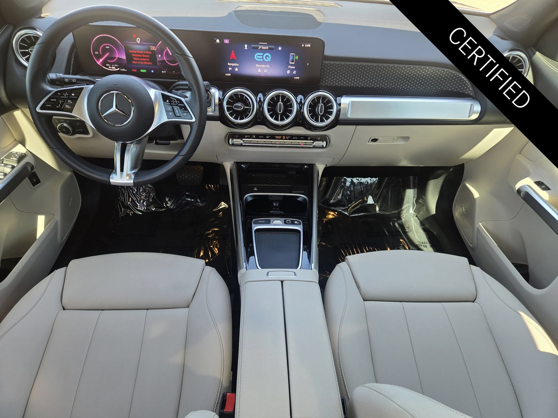 Used 2025 Mercedes-Benz EQB 300 4MATIC image 2