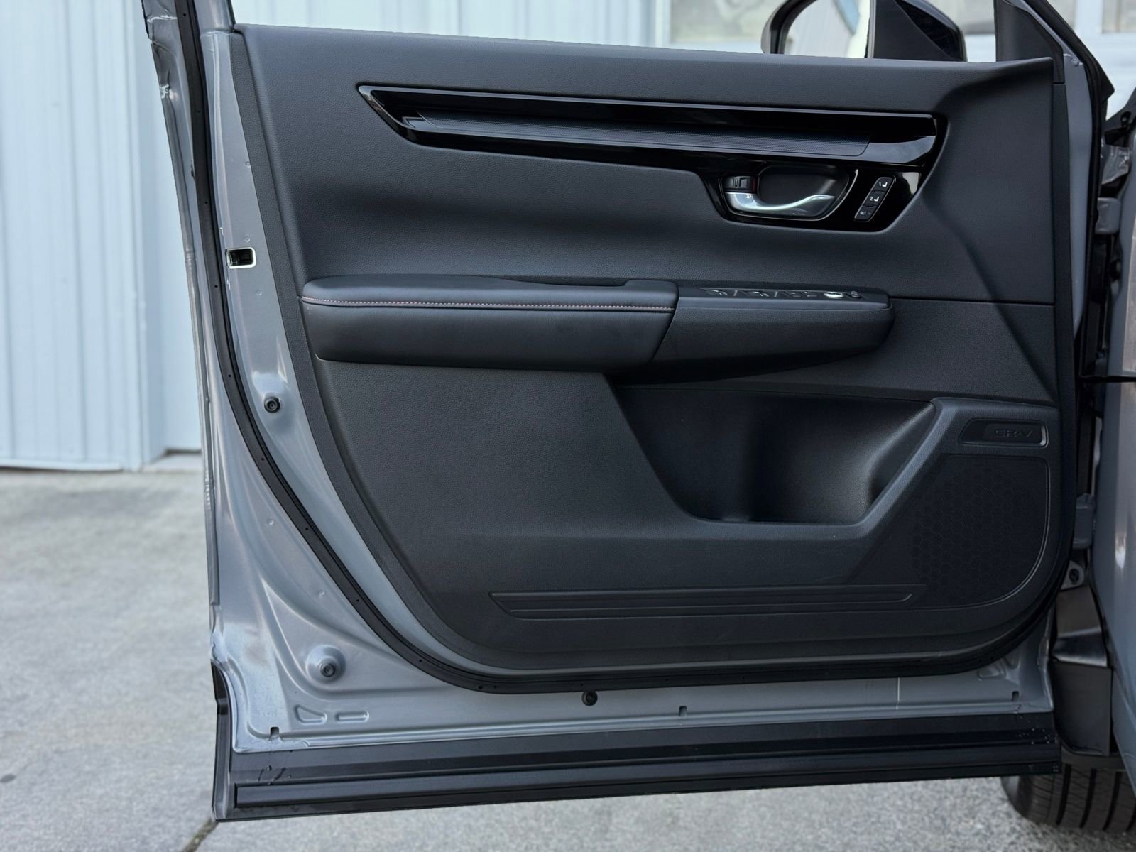 Certified 2025 Honda CR-V Sport Touring image 13