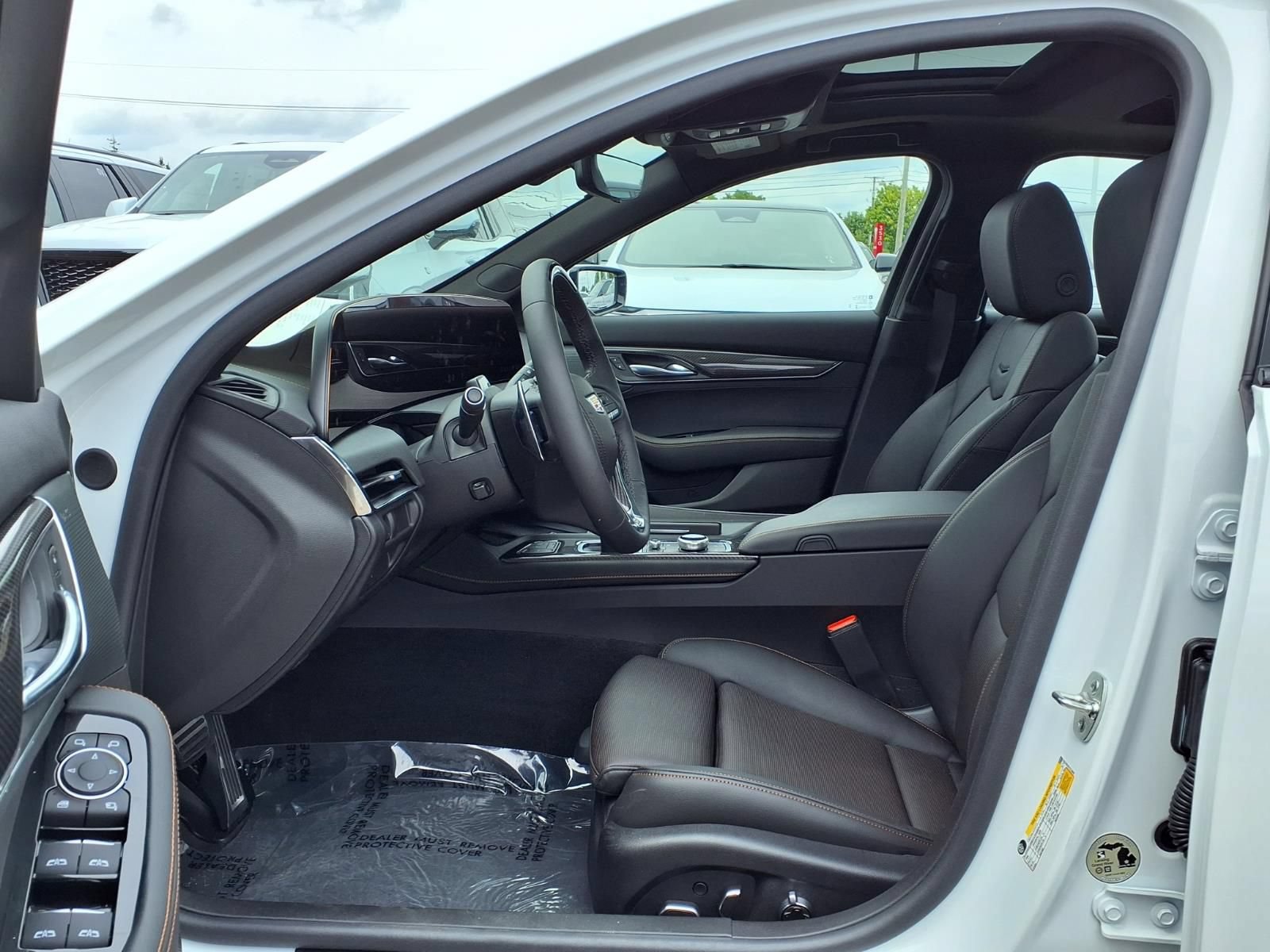 New 2026 Cadillac CT5 V w/ Technology Package AWD/4WD image 15