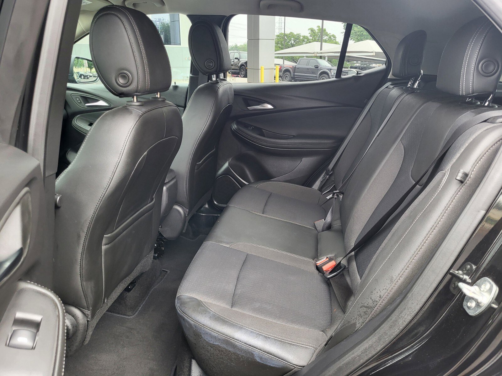 Used 2025 Buick Encore GX Preferred FWD image 17
